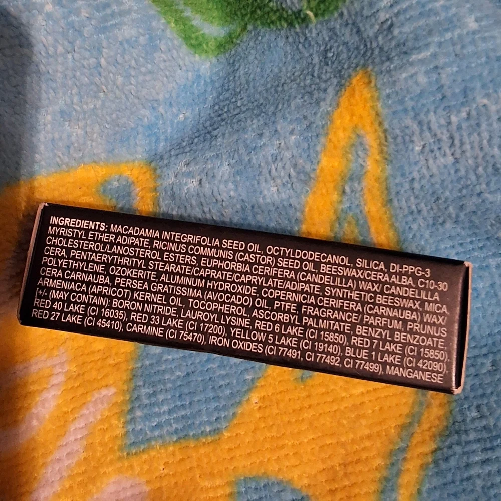 INGLOT nwt lipstick